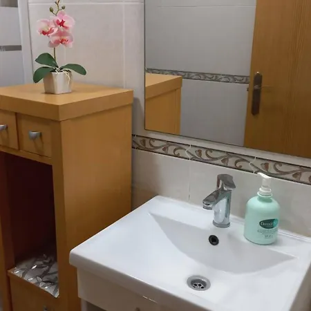 Gaby Rincon De Loix *