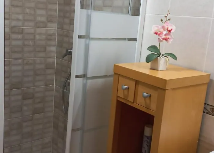 Gaby Rincon De Loix Appartement *